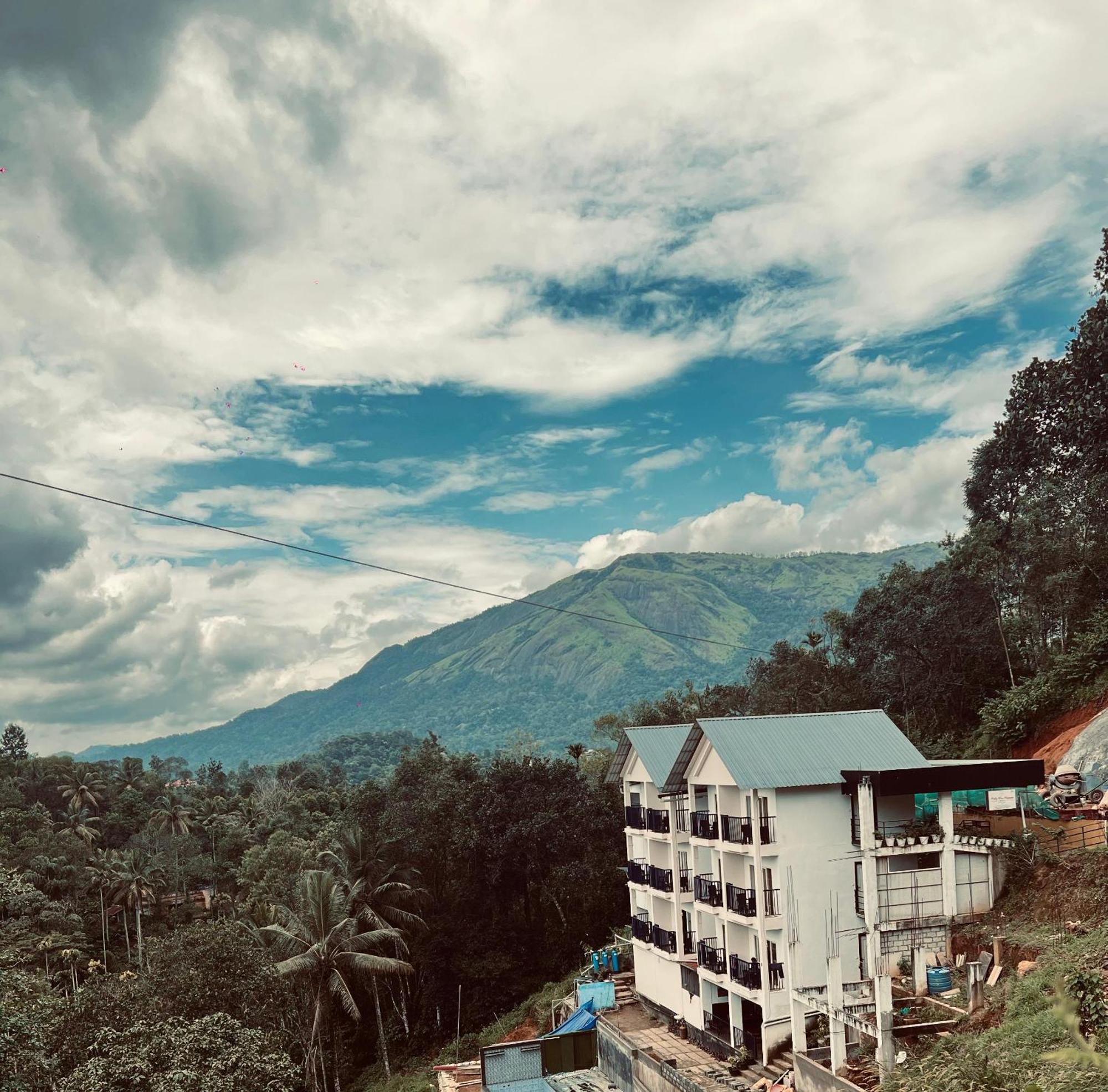 Misty 3* Munnar