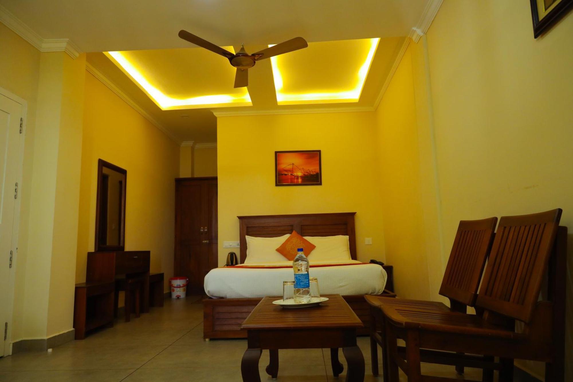 Resort Lakezone Holiday Munnar