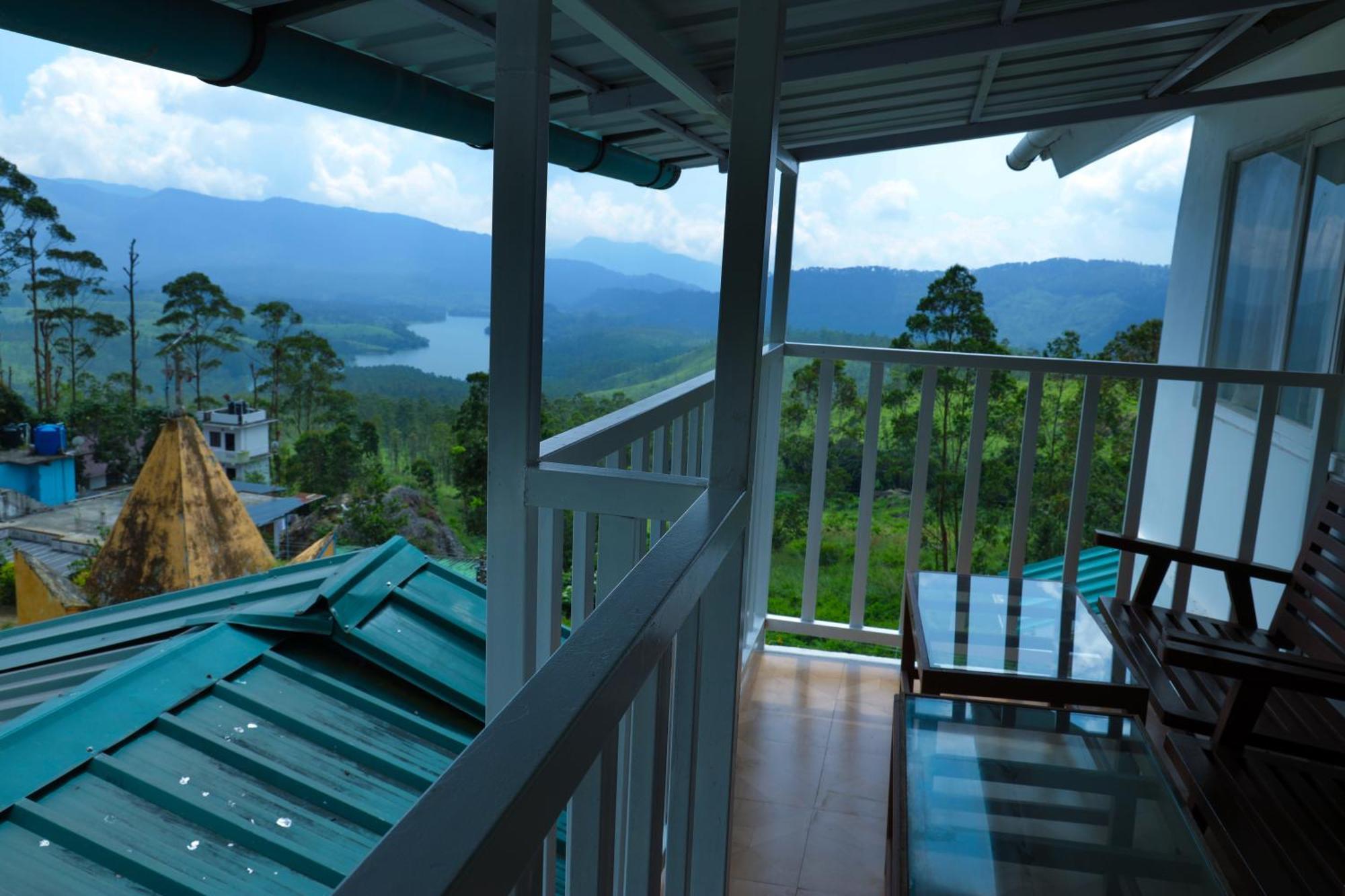 Lakezone Holiday Resort Munnar