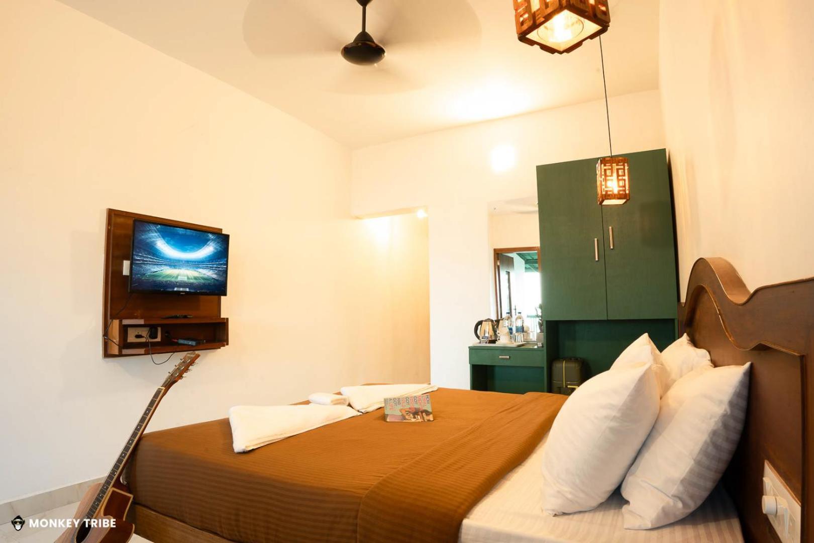 Hostel Monkey Tribe *