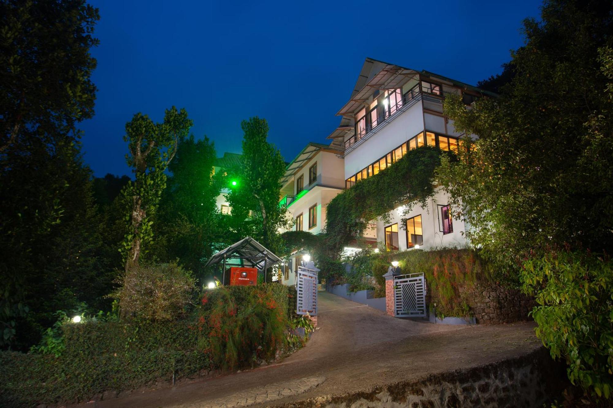Bell Vedera Resort