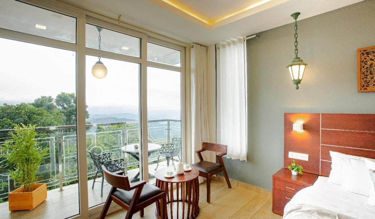 Hotel Kacholam Serviced Munnar