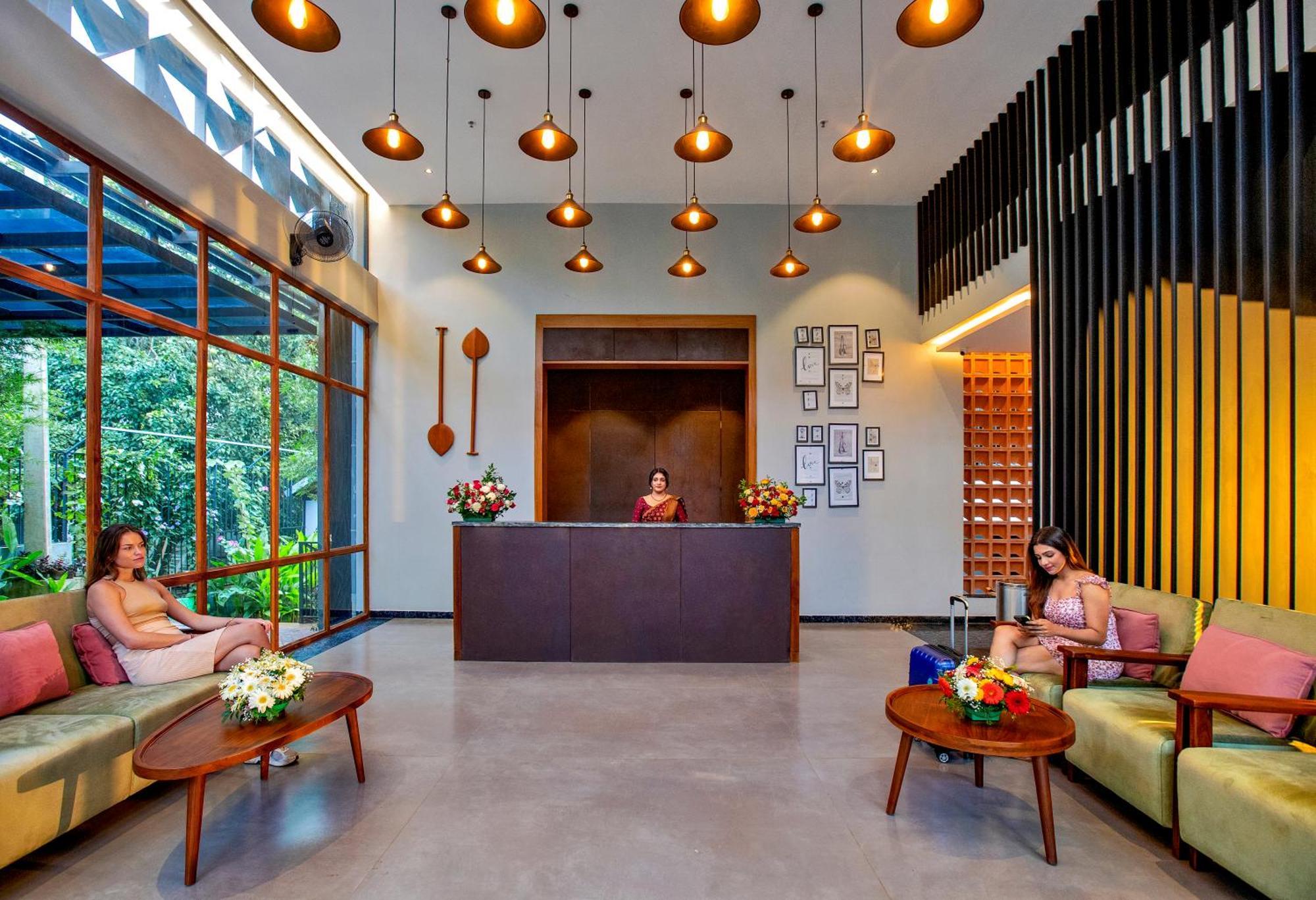 Vbrings Oak Village Hotel Munnar