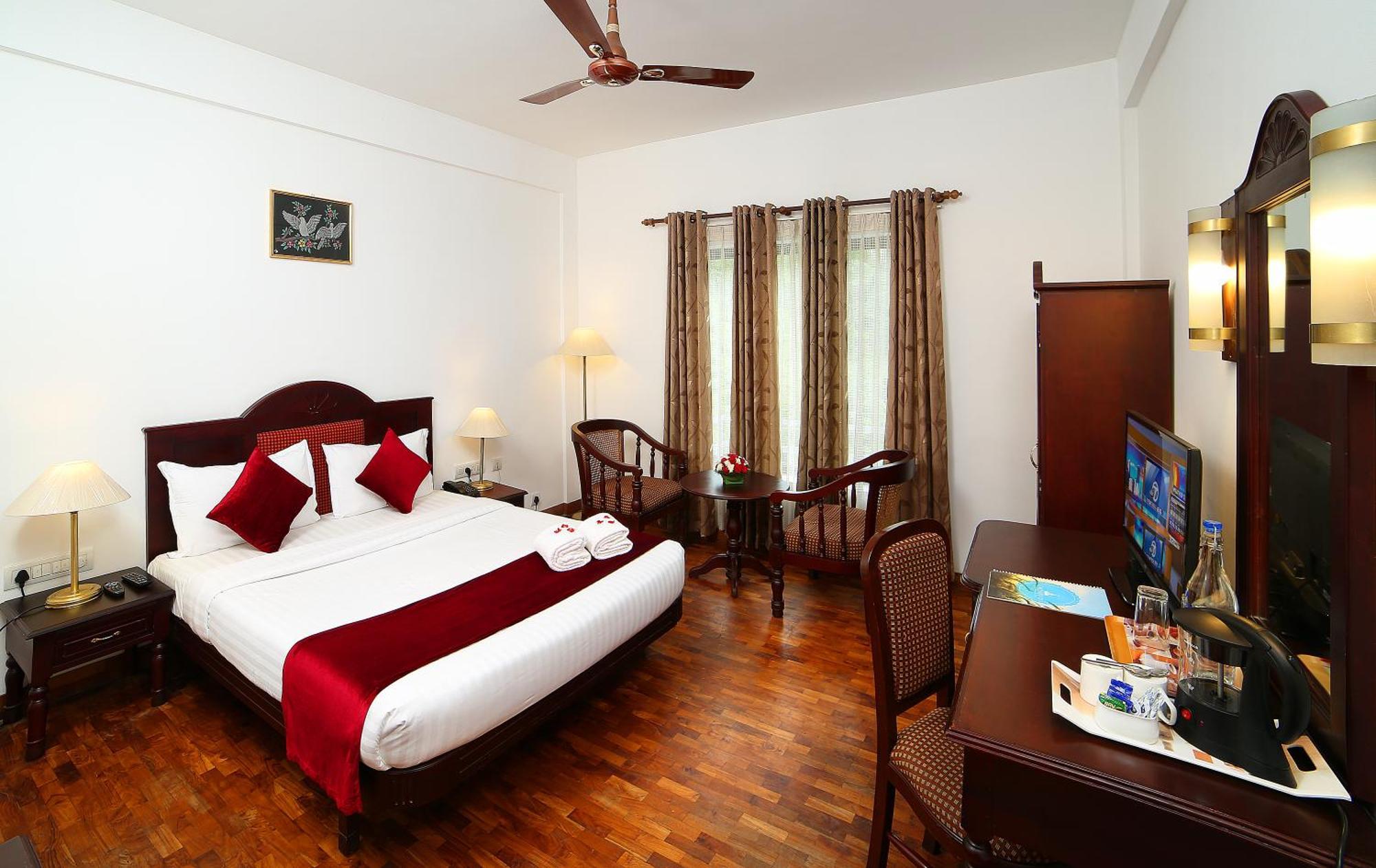 C7 Hotel 3*