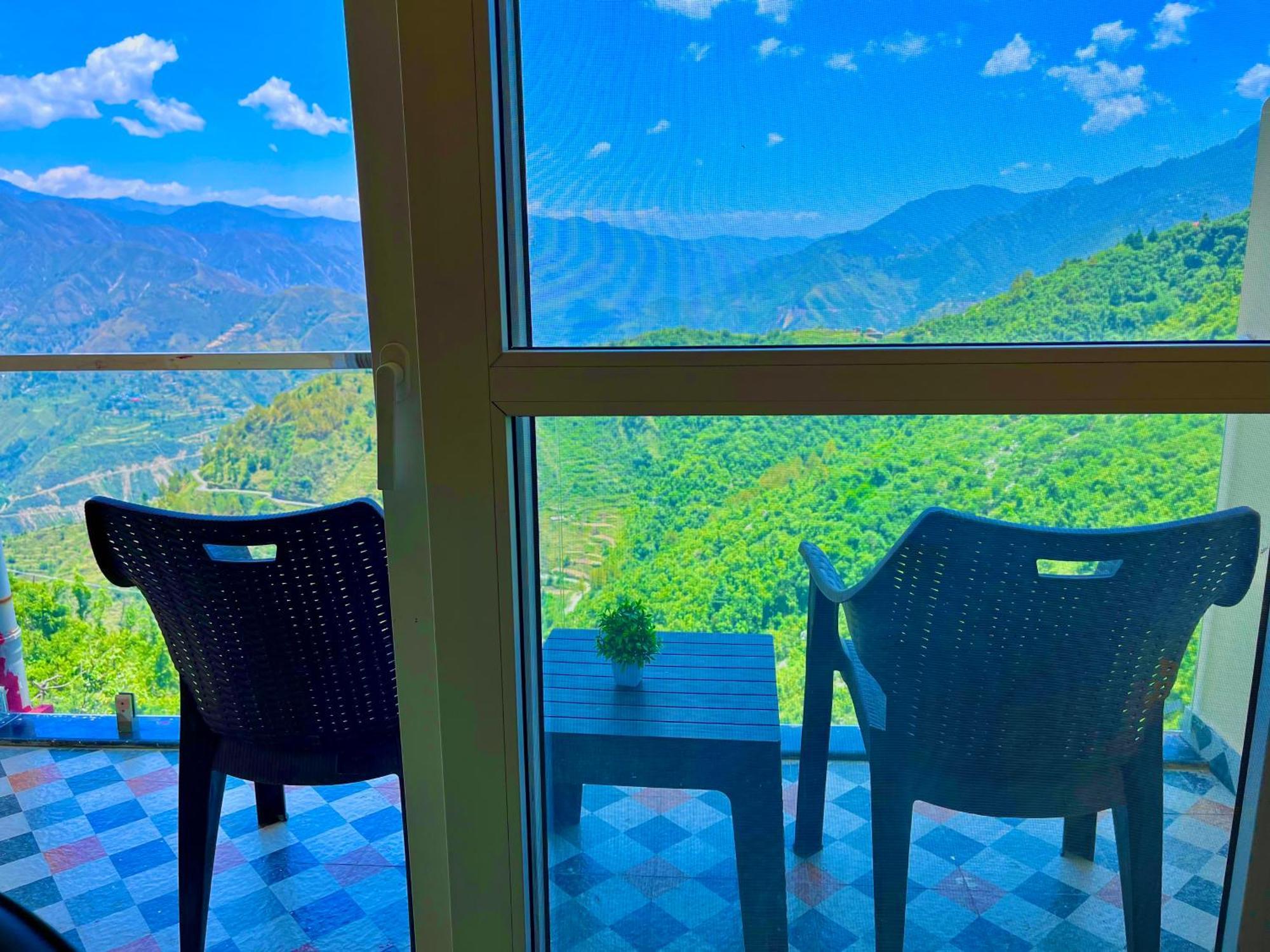 Tea Estate And - Away From Hustle Hotel 3*