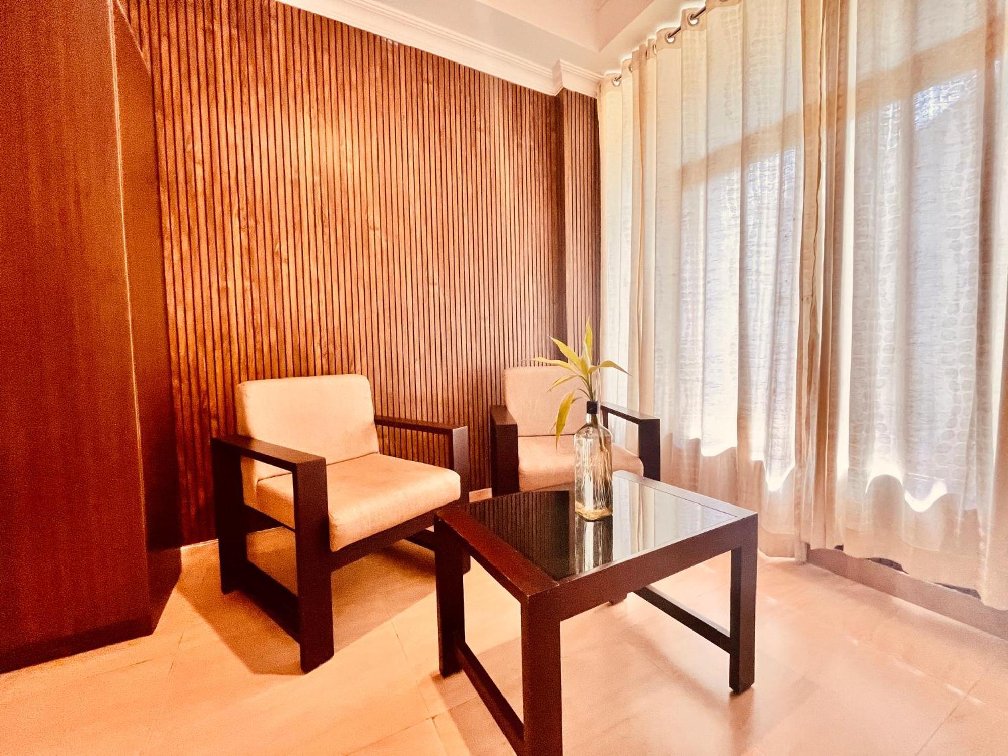 Hotel Tea Estate And - Away From Hustle 3*