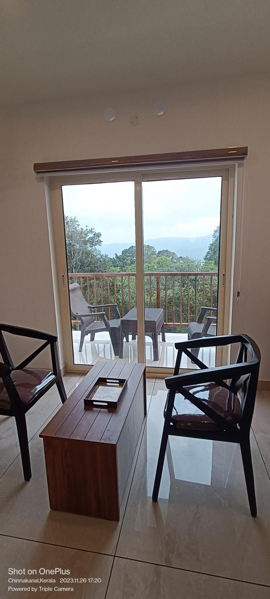 Skylark Holidays Premium Hotel Munnar