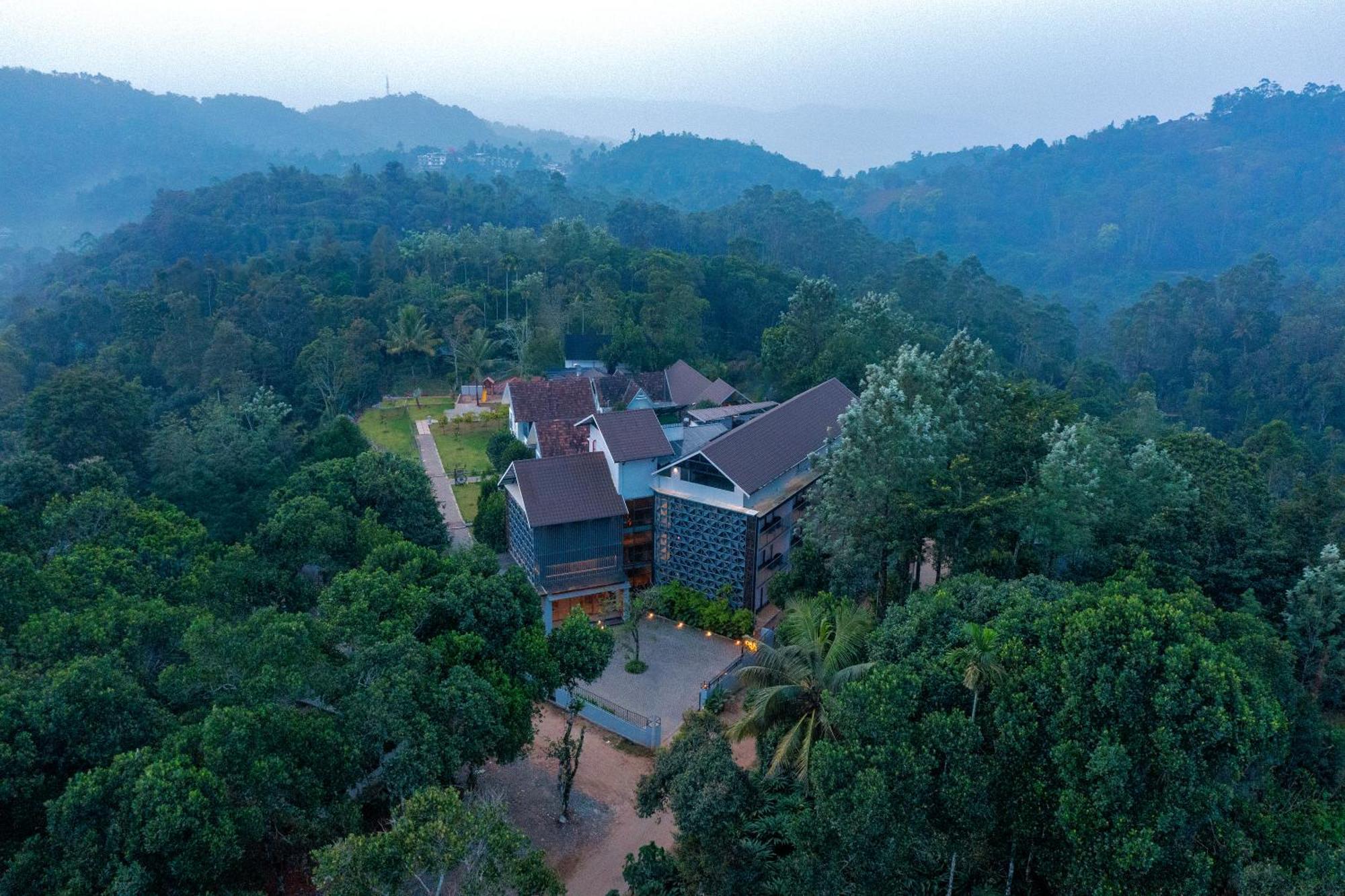 Vbrings Oak Village Hotel 5*