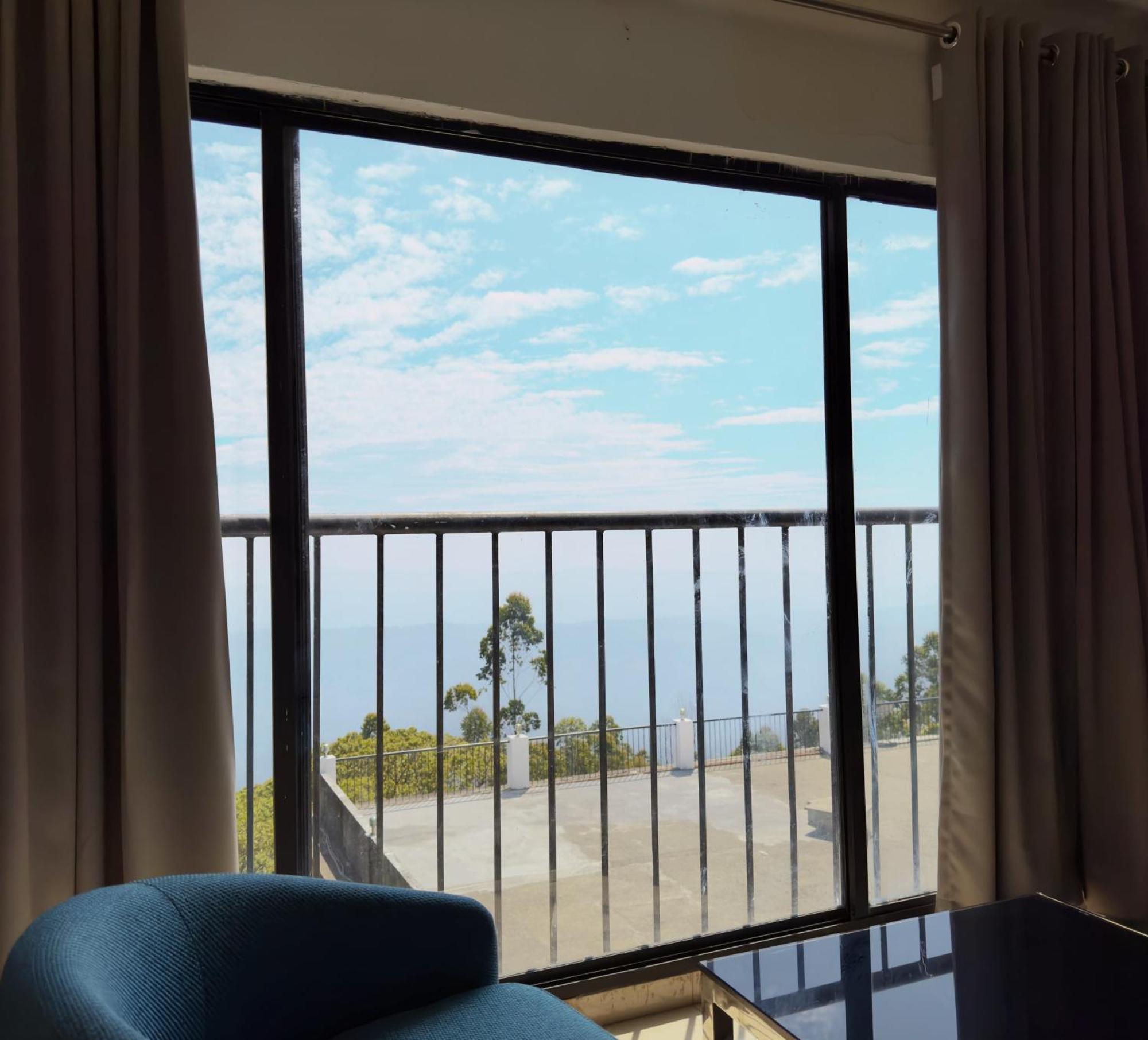 Hotel Veu Retreat