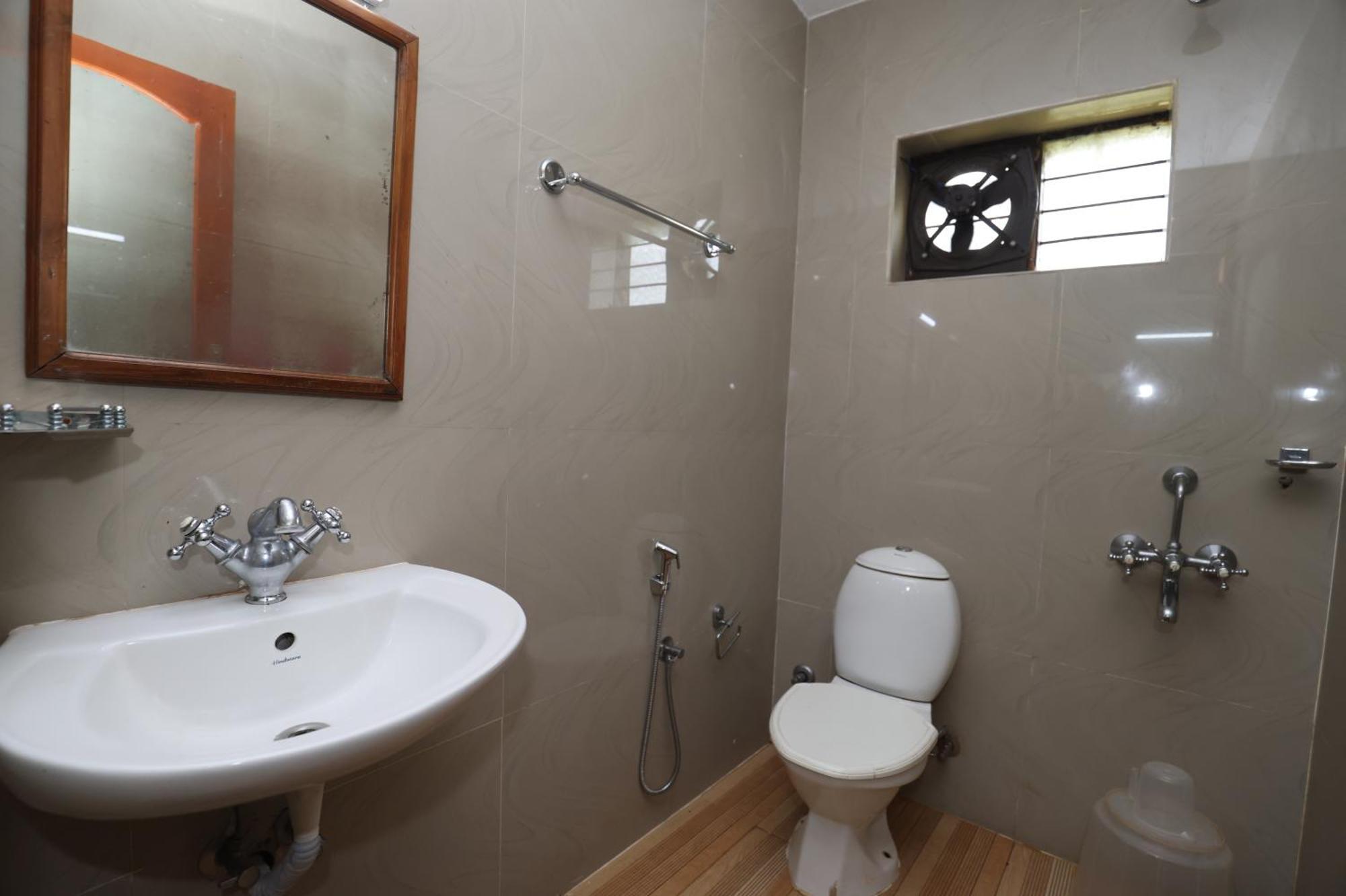 Lazo Golden Valley , 2*