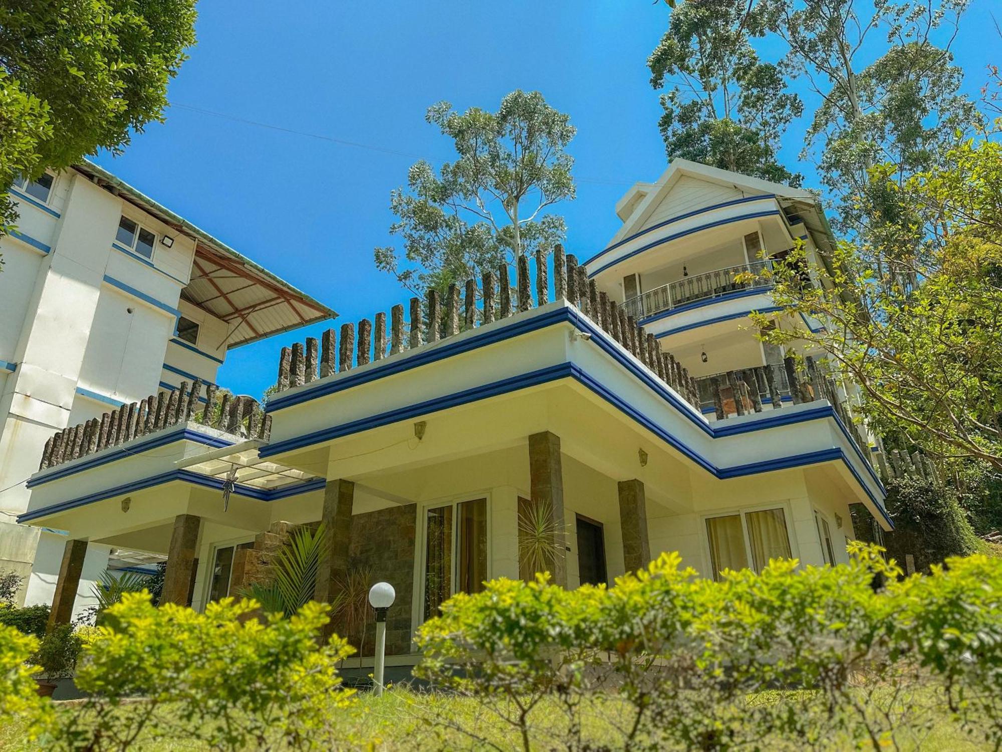 The Heights Hotel Munnar
