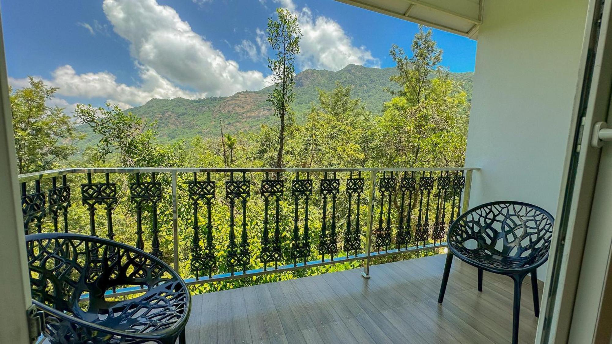 The Heights Hotel 4*