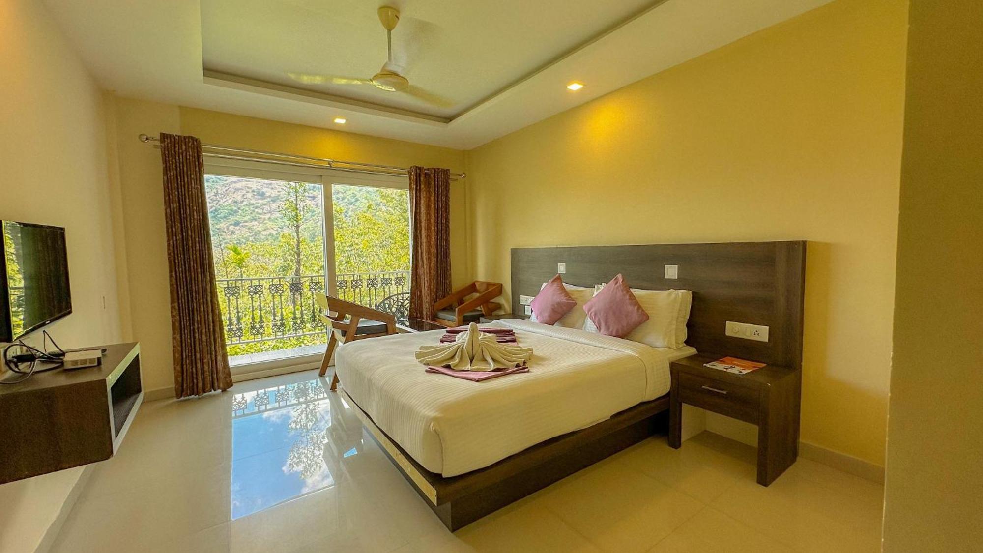 The Heights Hotel Munnar
