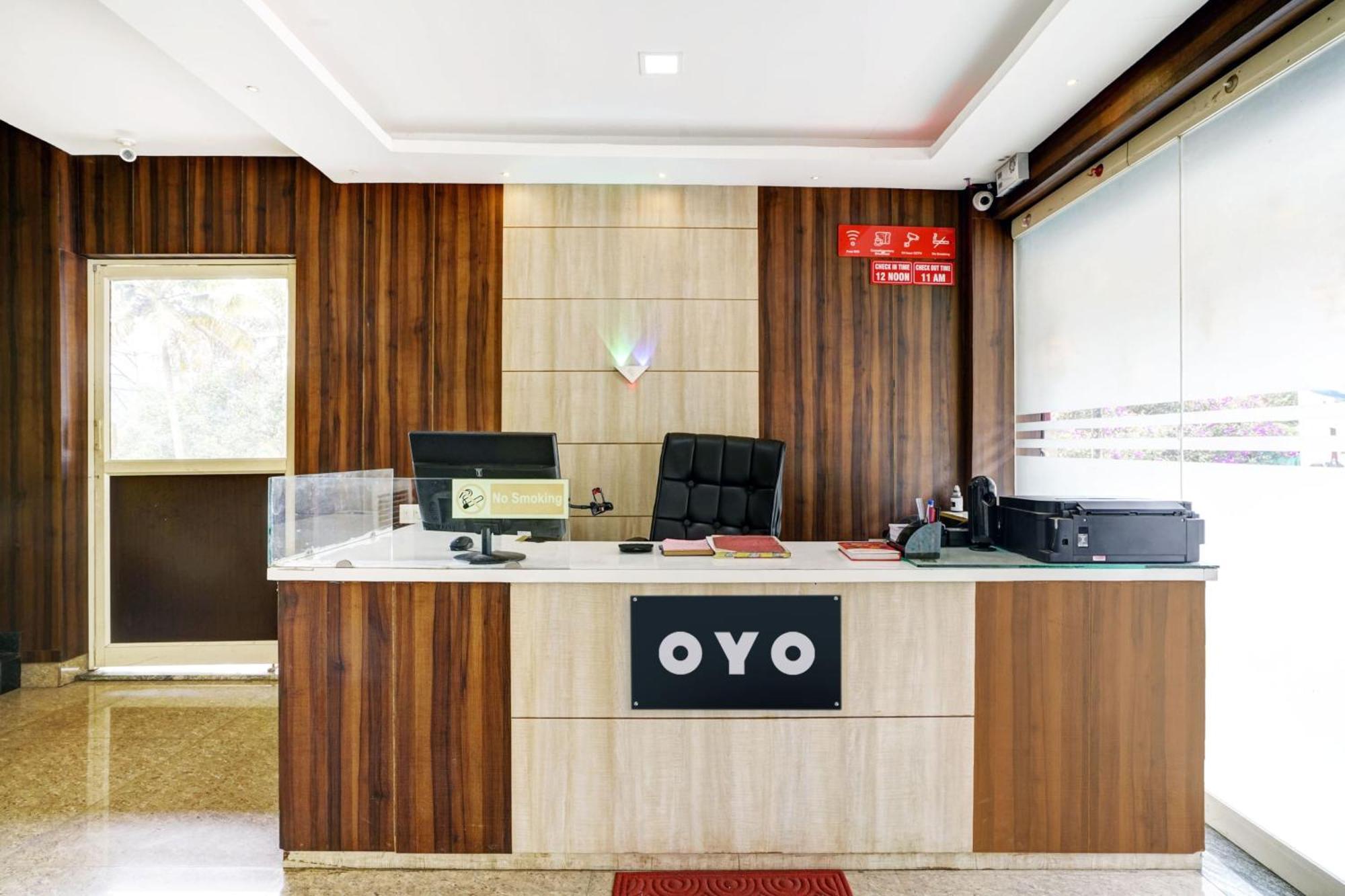 O Max Hotel 3*