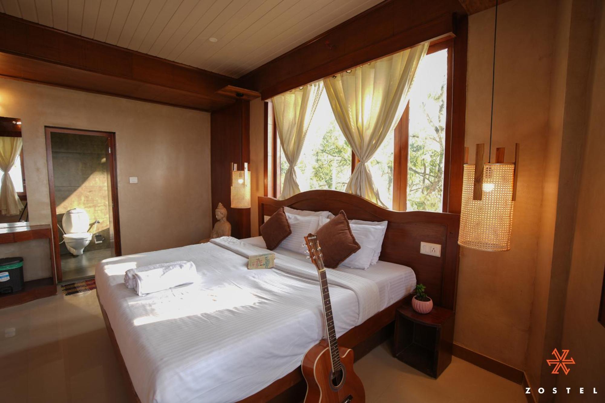 Hostel Zostel *