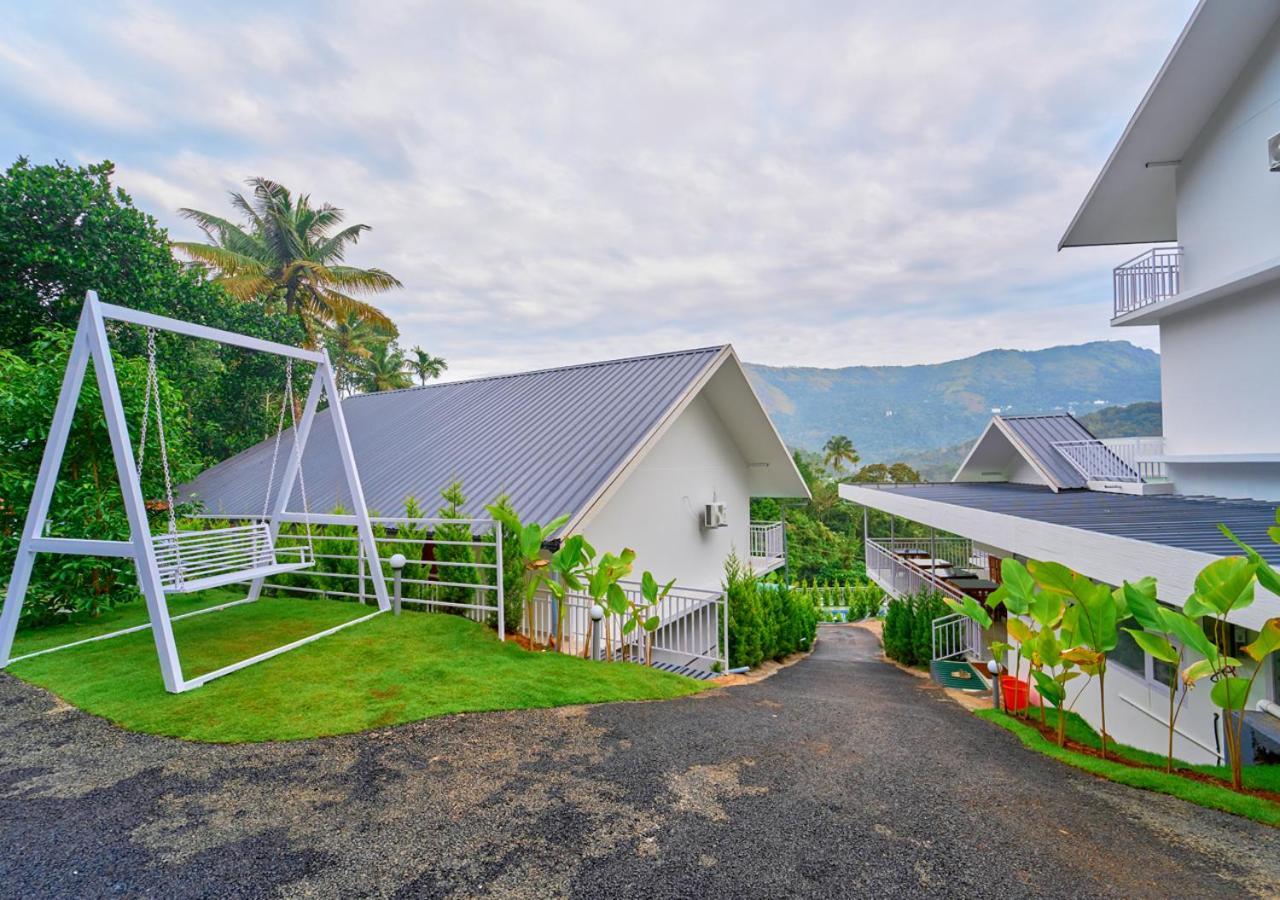 Resort Ice Mist Pool By Voye Homes Munnar