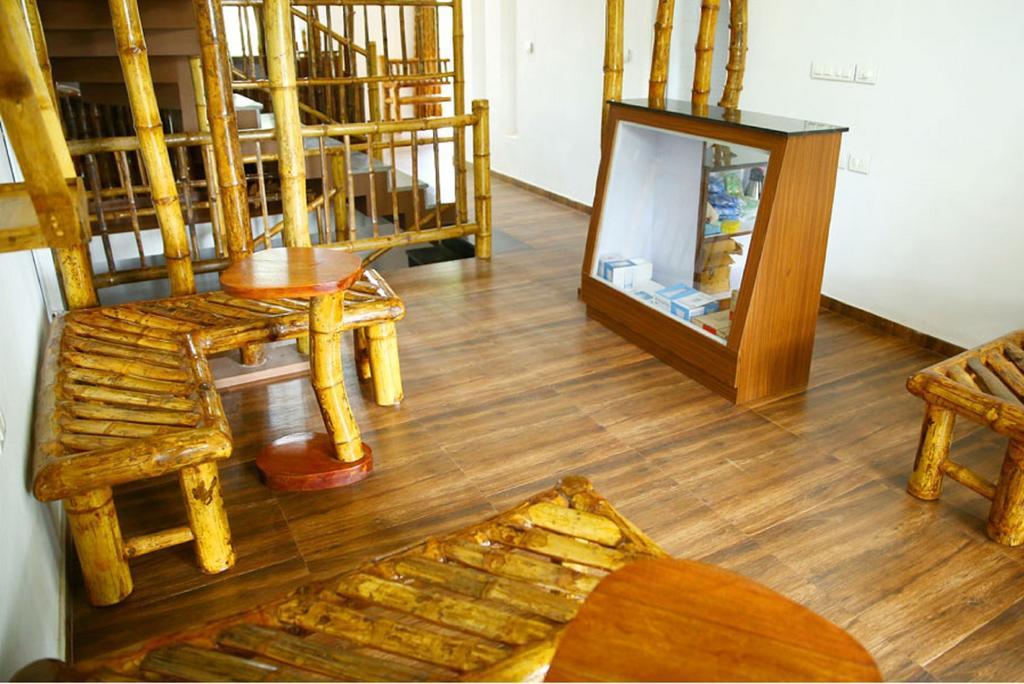 Bamboo Dale Resort,