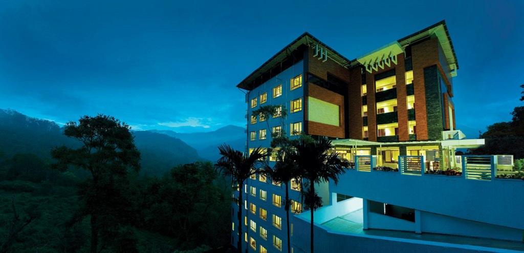 Hotel Gokulam Park