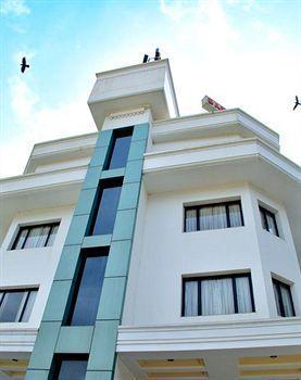 Issacs Residency Hotel