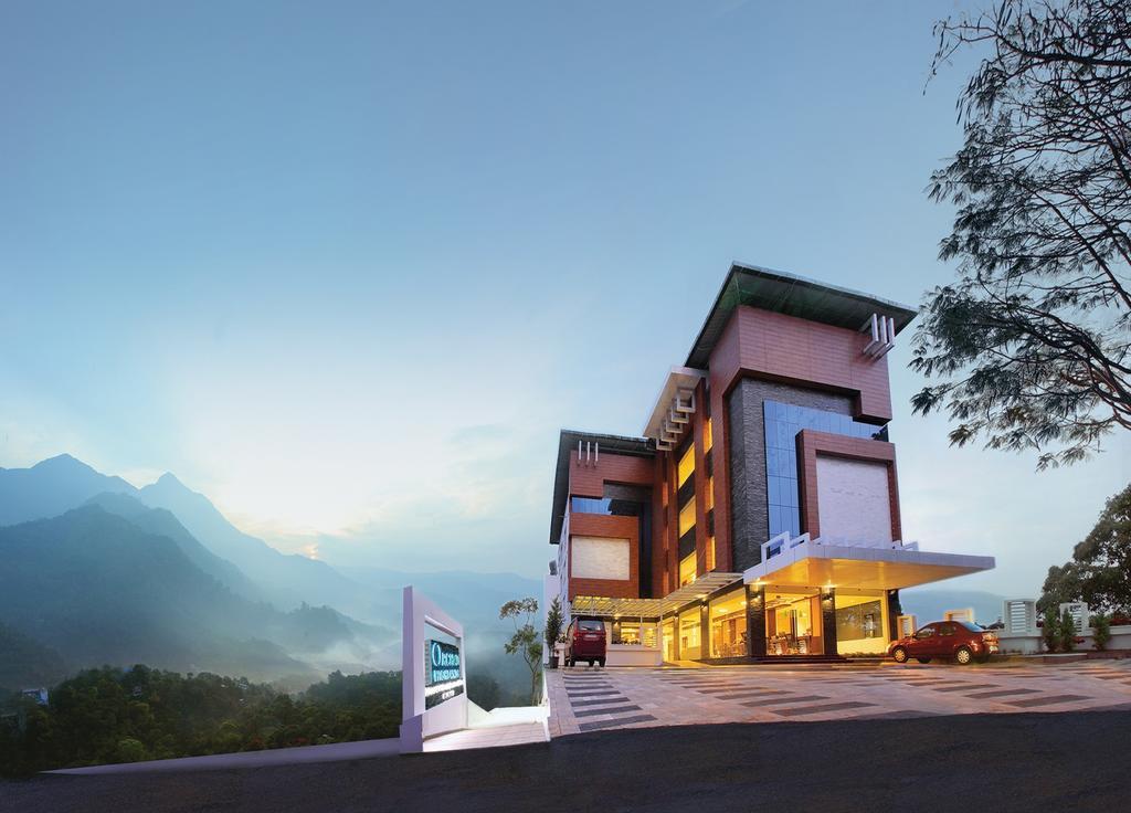 Gokulam Park Hotel