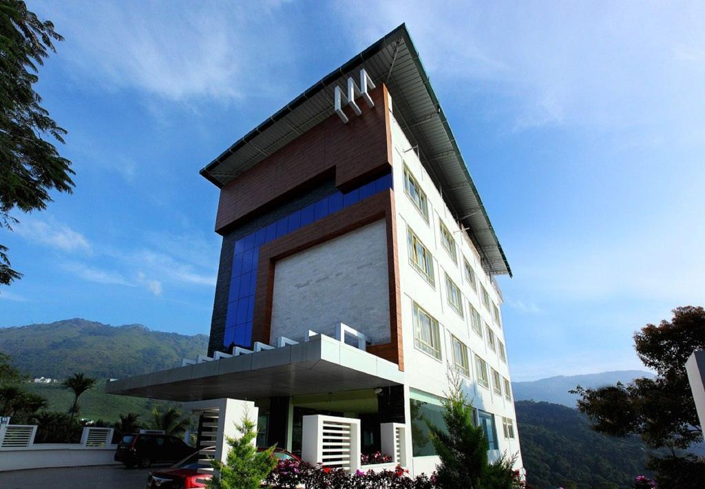 Hotel Gokulam Park 4*