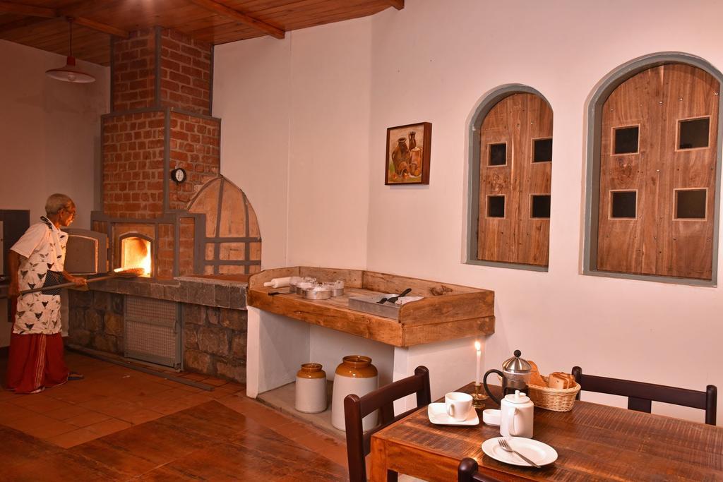 Mistletoe & Cafe Homestay *