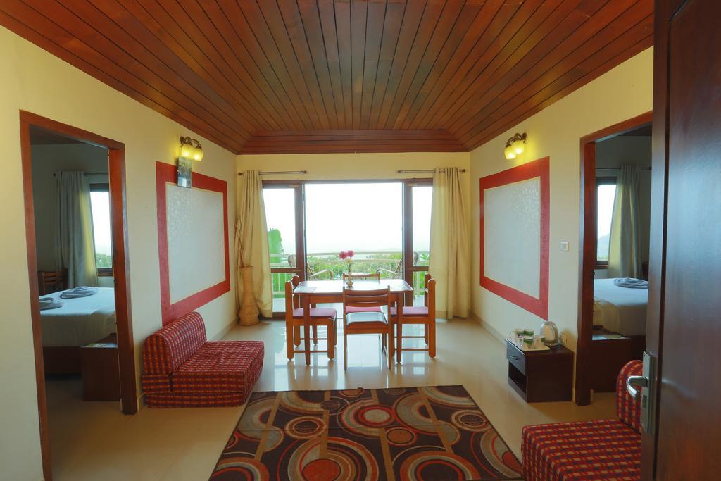 Deshadan Mountain -the Highest In Resort