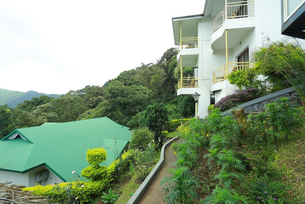 Resort Deshadan Mountain -the Highest In Munnar