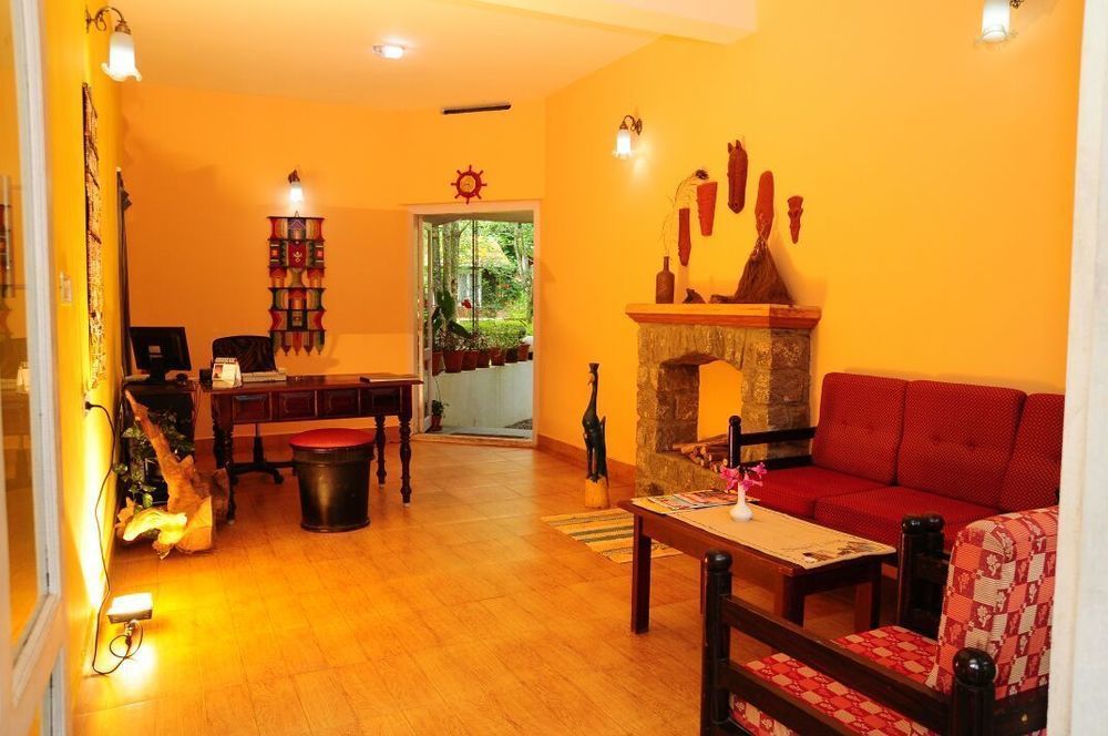 Hotel Falling Waters Munnar