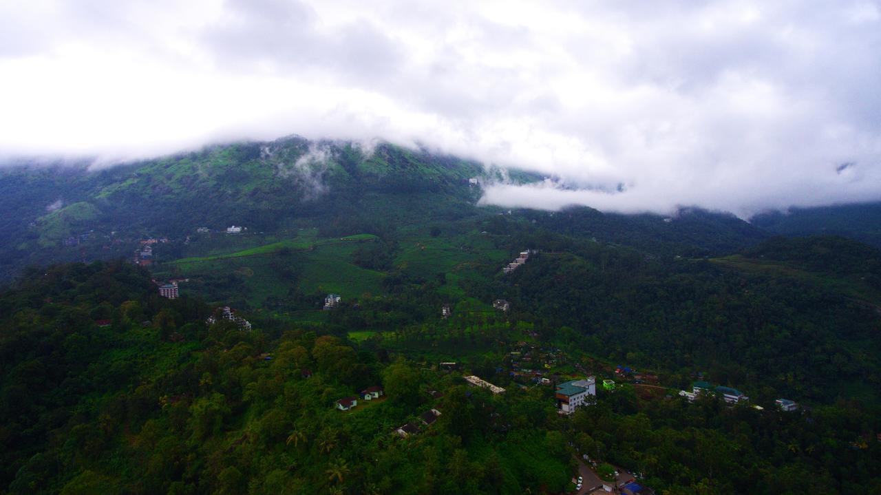 Resort The Queen Munnar