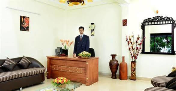 Hotel Violet Woods 3*