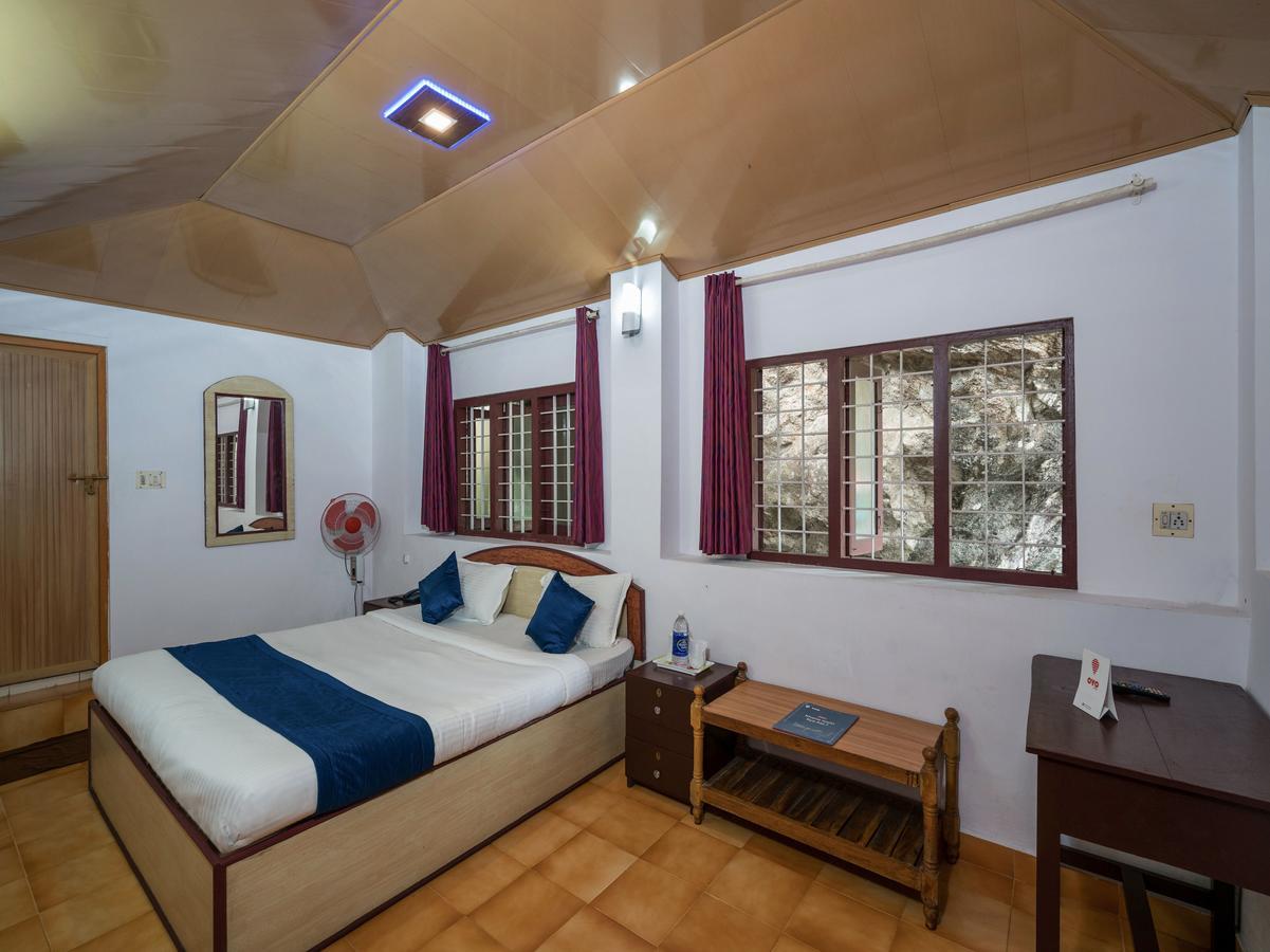 Hotel Oyo 10262 Rock