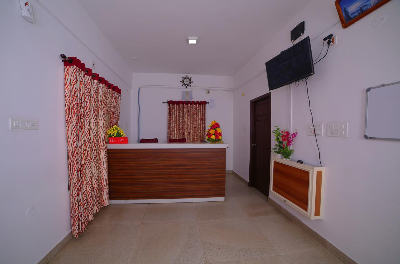 Pine Tree Hotel 3*