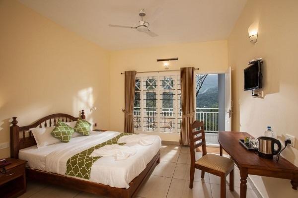 The Breeze 3* Munnar