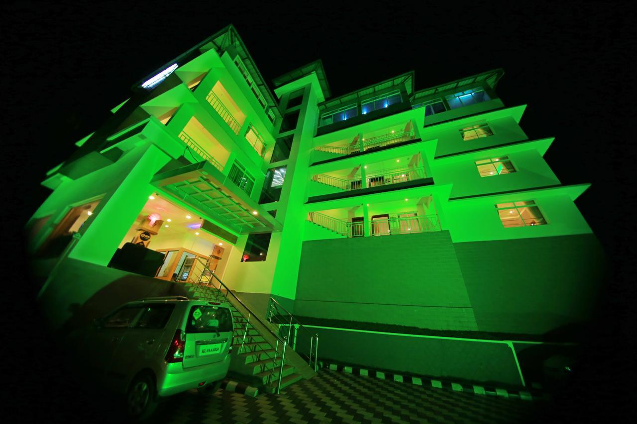 Monsoon Grande Hotel Munnar