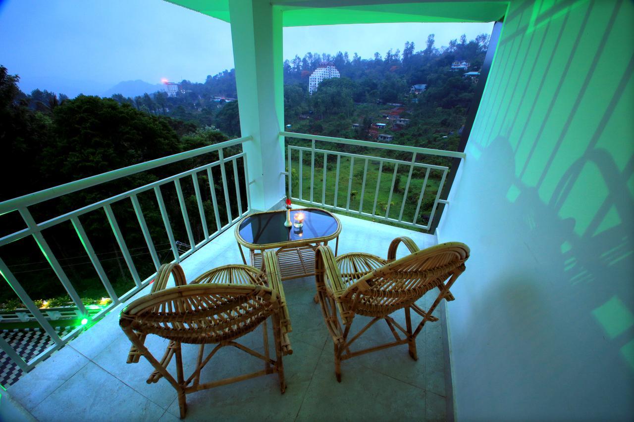 Monsoon Grande 4* Munnar