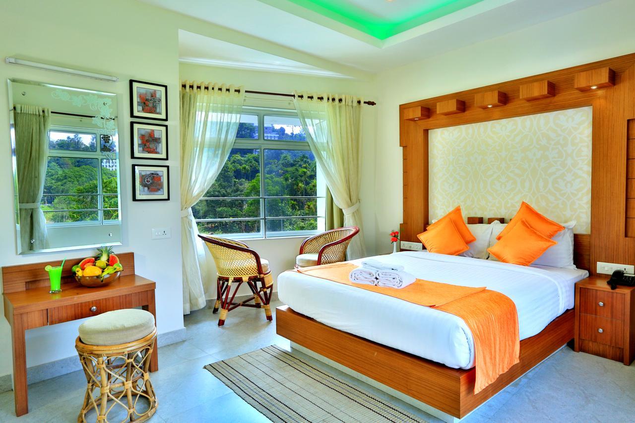 Hotel Monsoon Grande Munnar