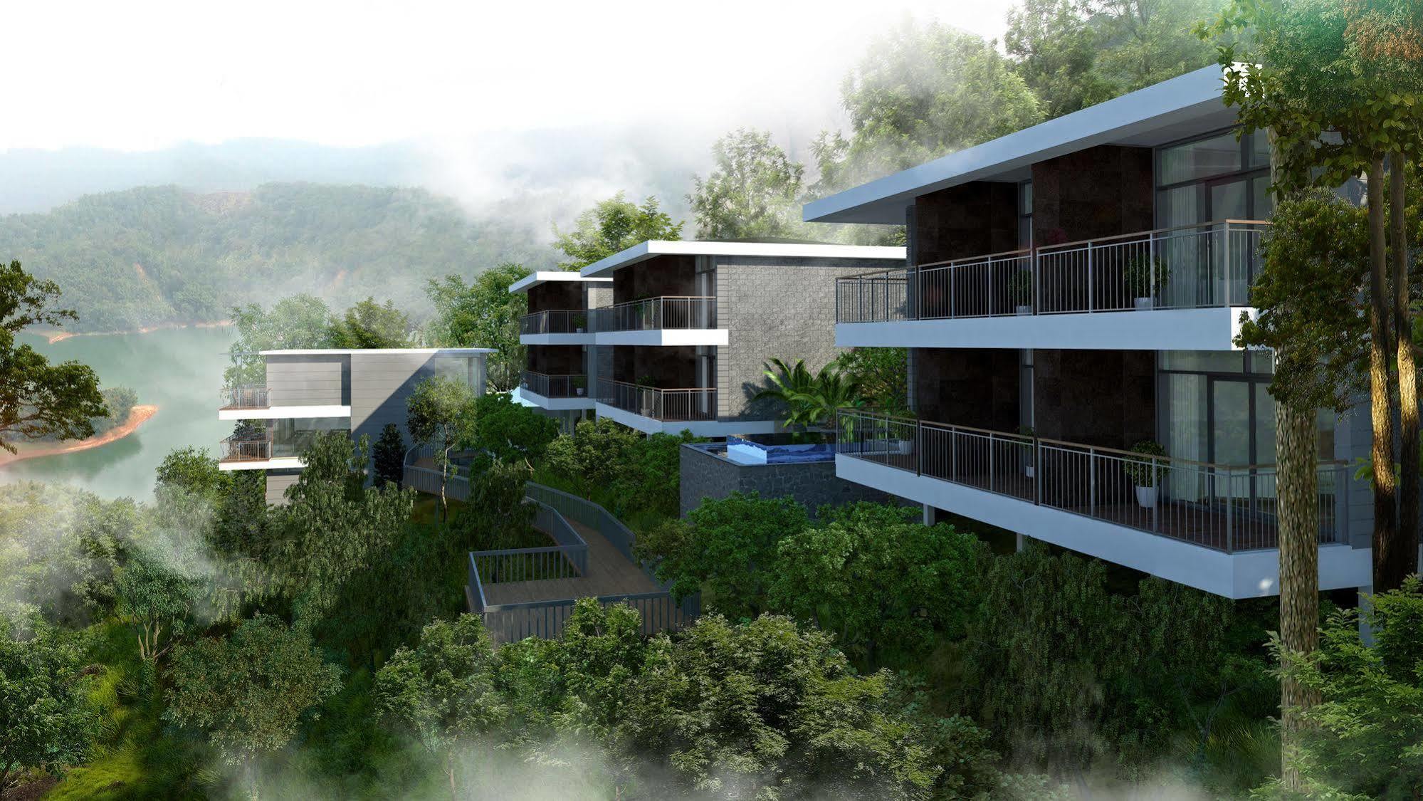 Ragamaya & Resort 5*
