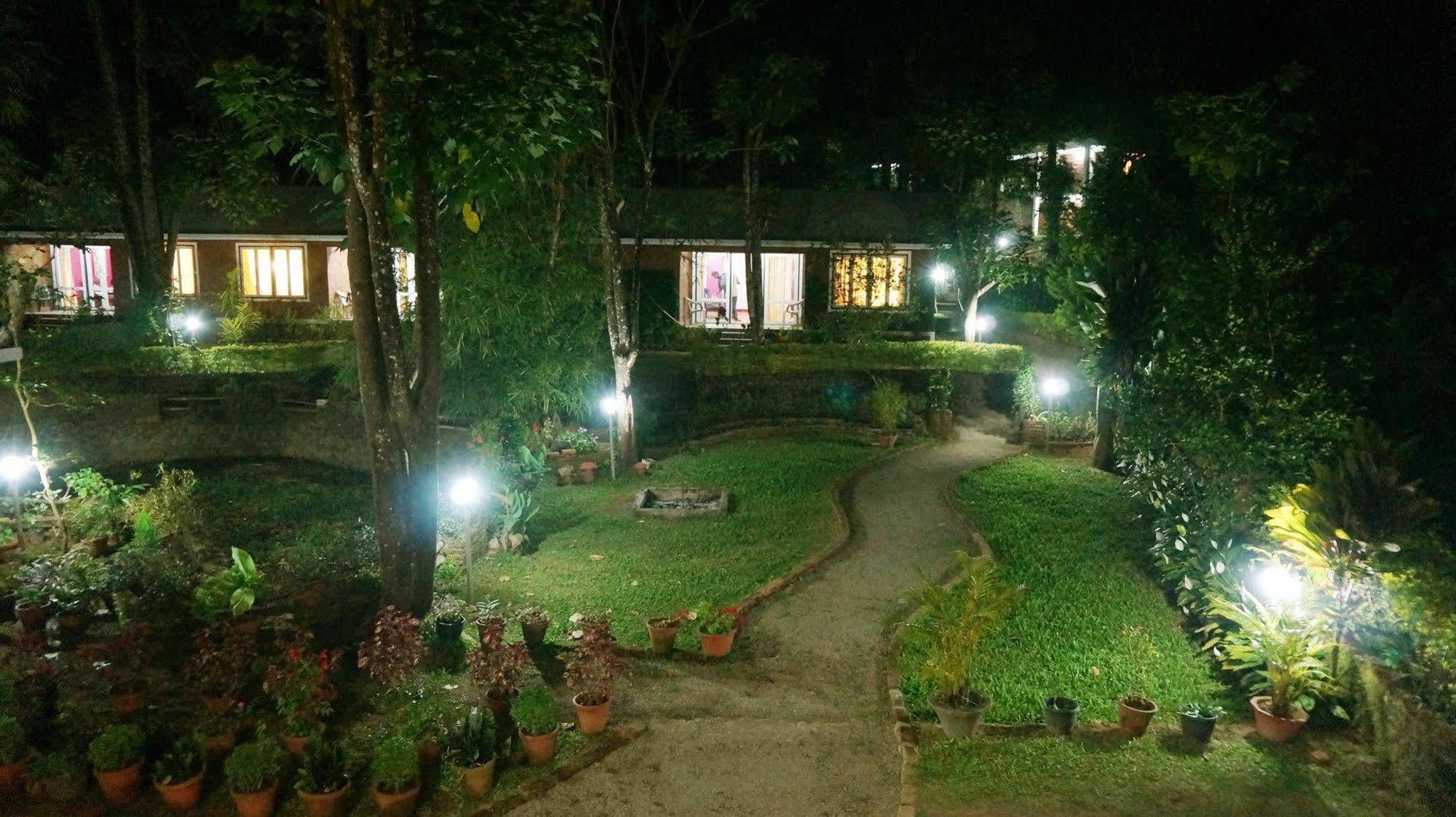 Falling Waters 3* Munnar