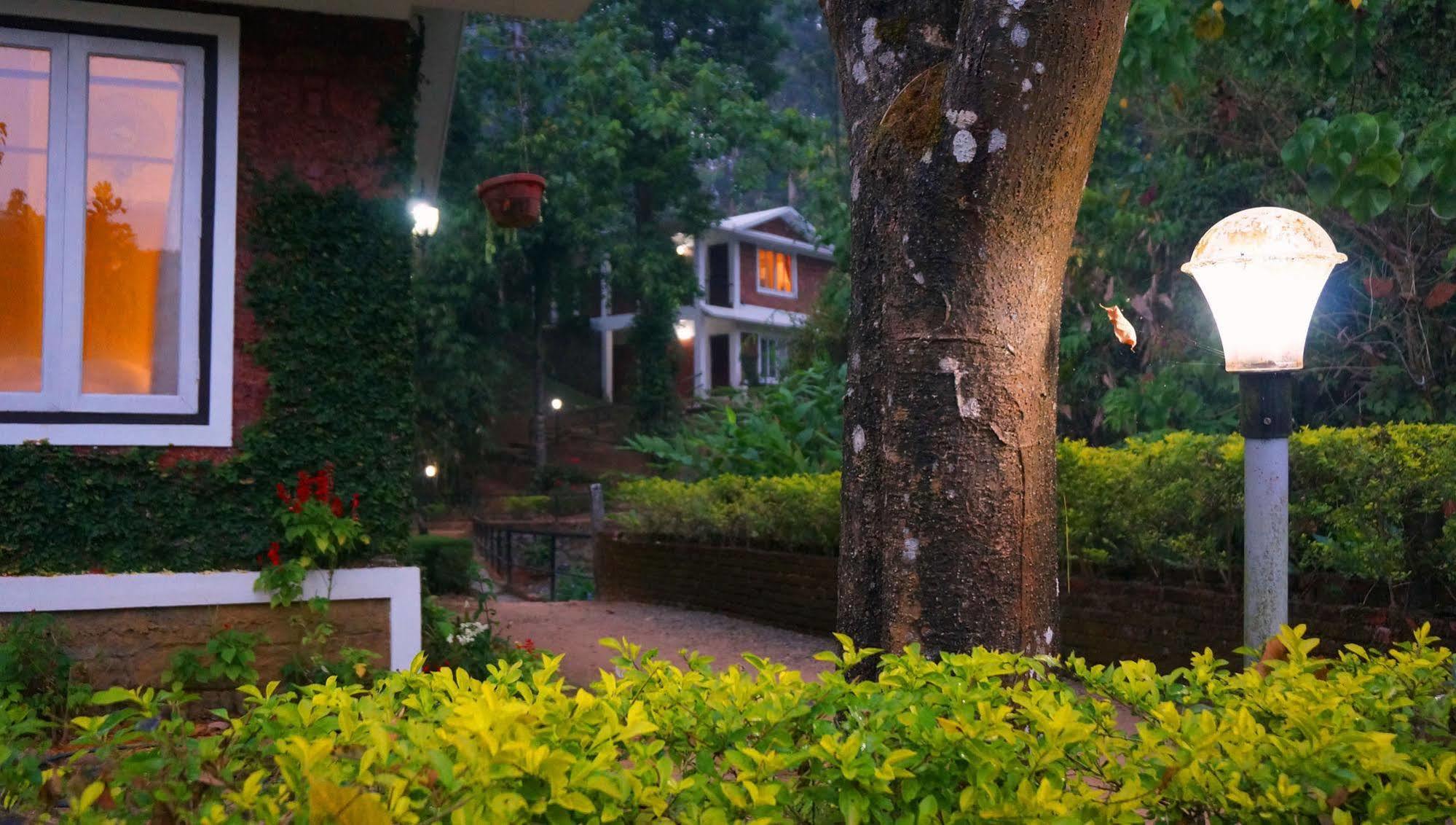 Falling Waters 3* Munnar
