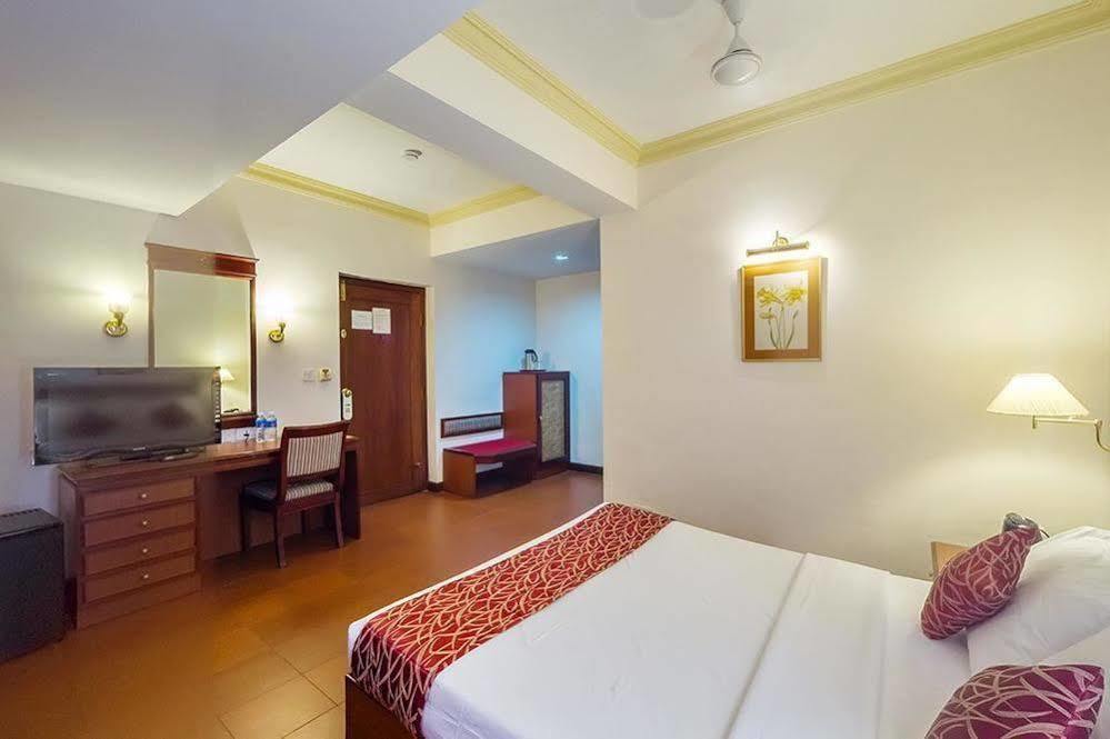 Issacs Residency Munnar