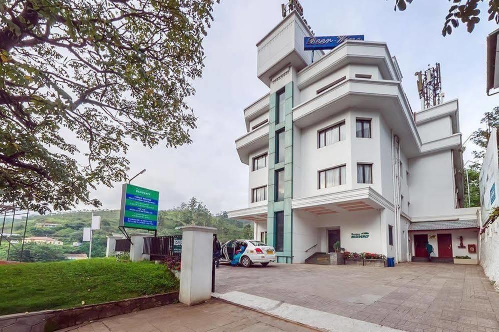 Issacs Residency Hotel
