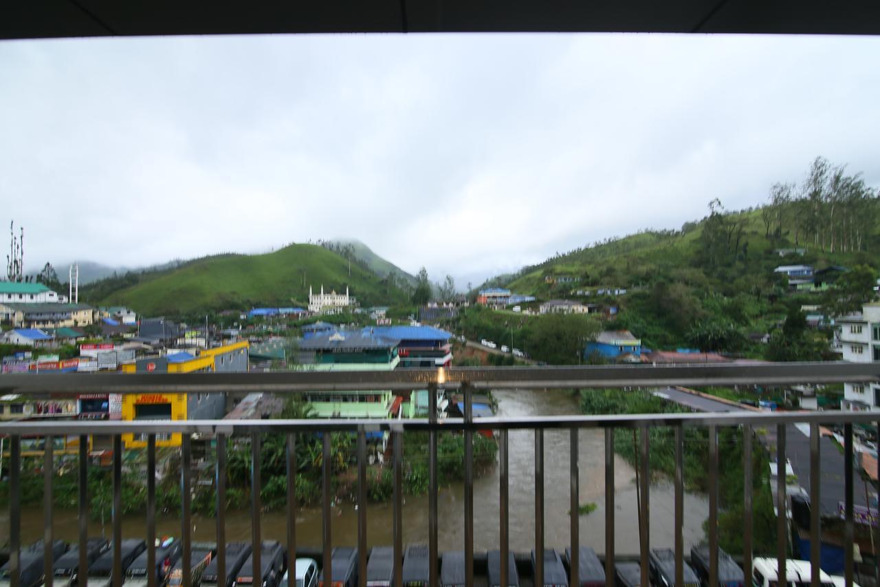 Jays Munnar