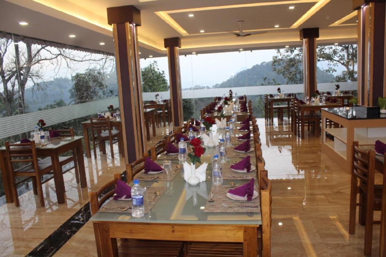 The Lakeview Munnar 4* Munnar