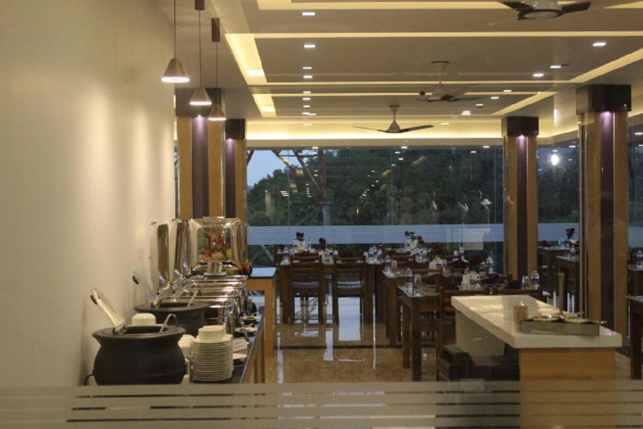 The Lakeview Munnar Hotel Munnar
