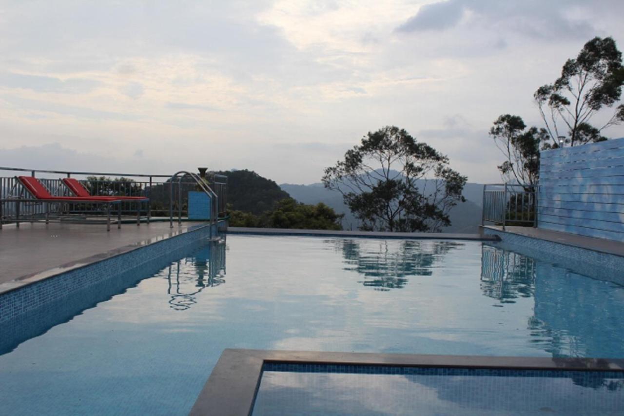Hotel The Lakeview Munnar 4*