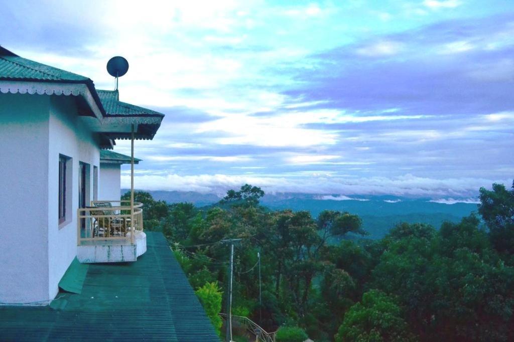 Deshadan Mountain -the Highest In 4* Munnar