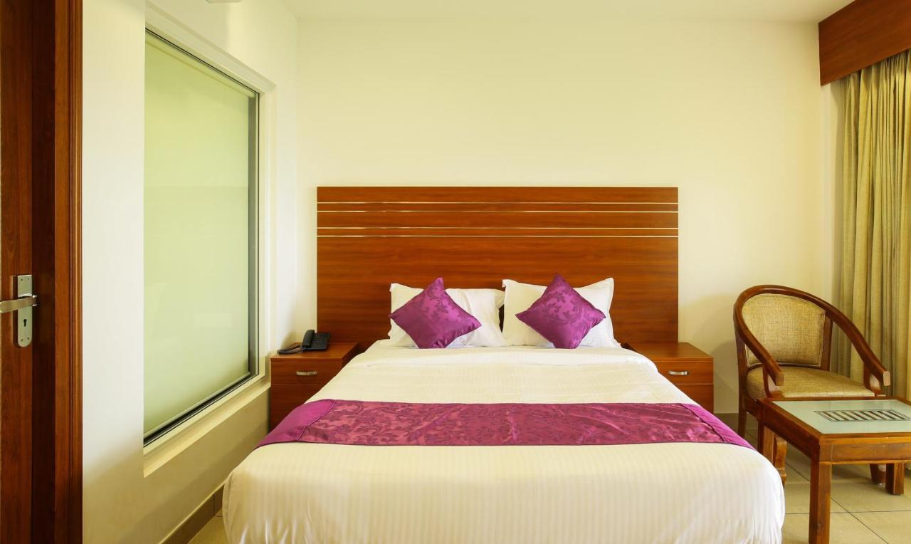Hotel The Lakeview Munnar 4*