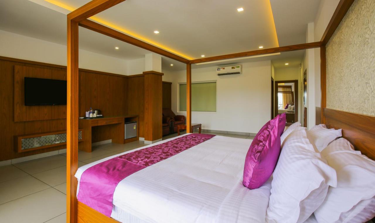 Hotel The Lakeview Munnar Munnar