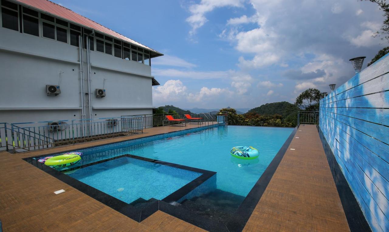 Hotel The Lakeview Munnar Munnar